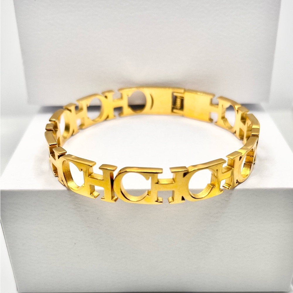 Letter Bangle ✨